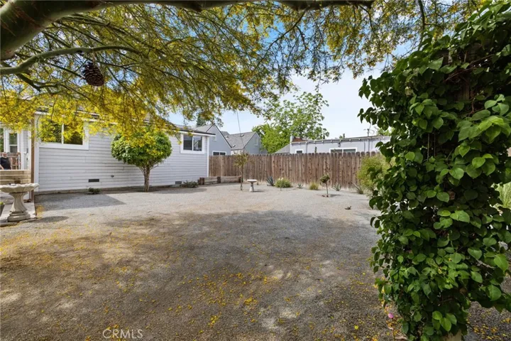 124 W Florinda, Hanford, California 93230