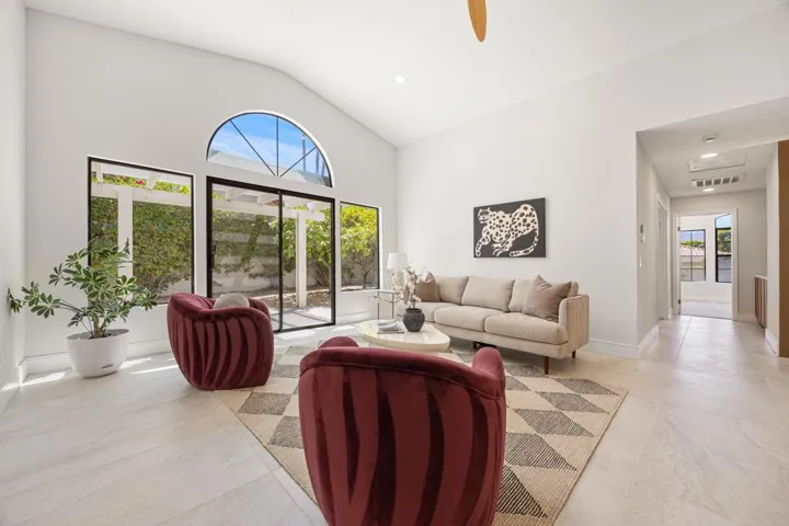 72-web-or-mls-068A3122