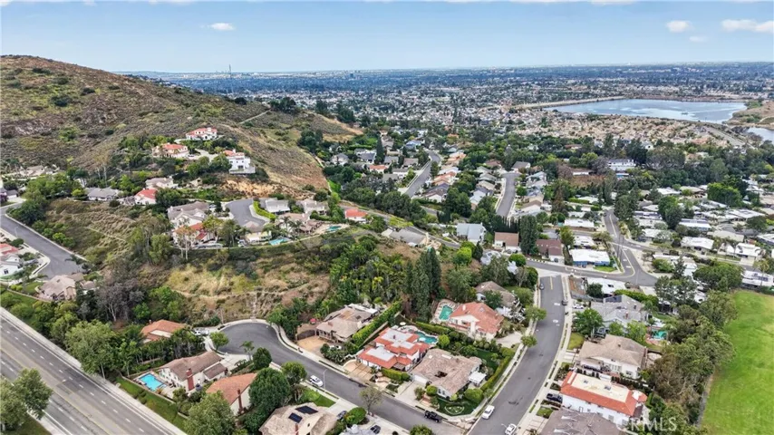 1128 N Avila, Orange, California 92869