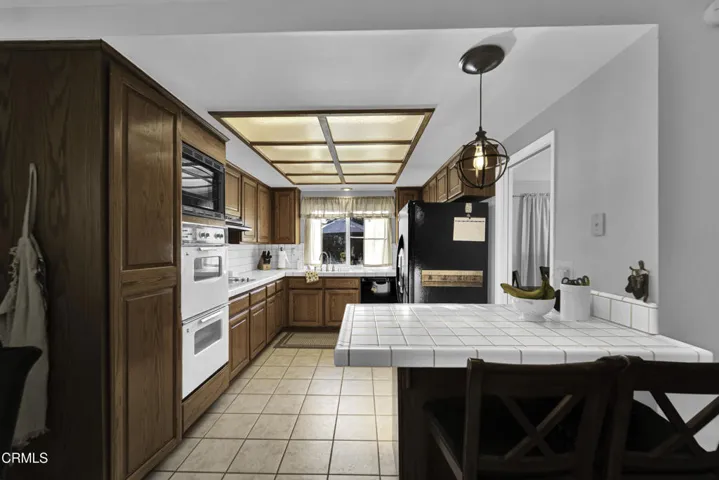 263 Castilian Ave-17