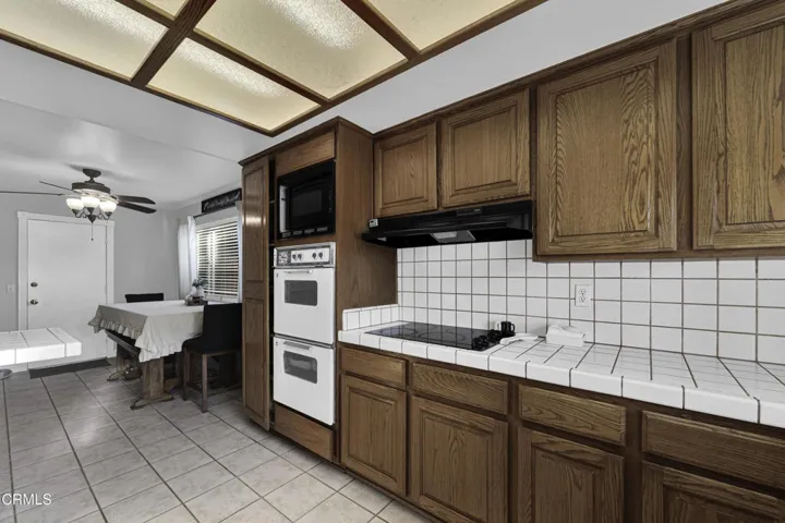 263 Castilian Ave-19