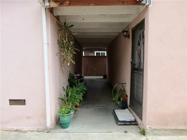 658 Oakford, East Los Angeles, California 90022