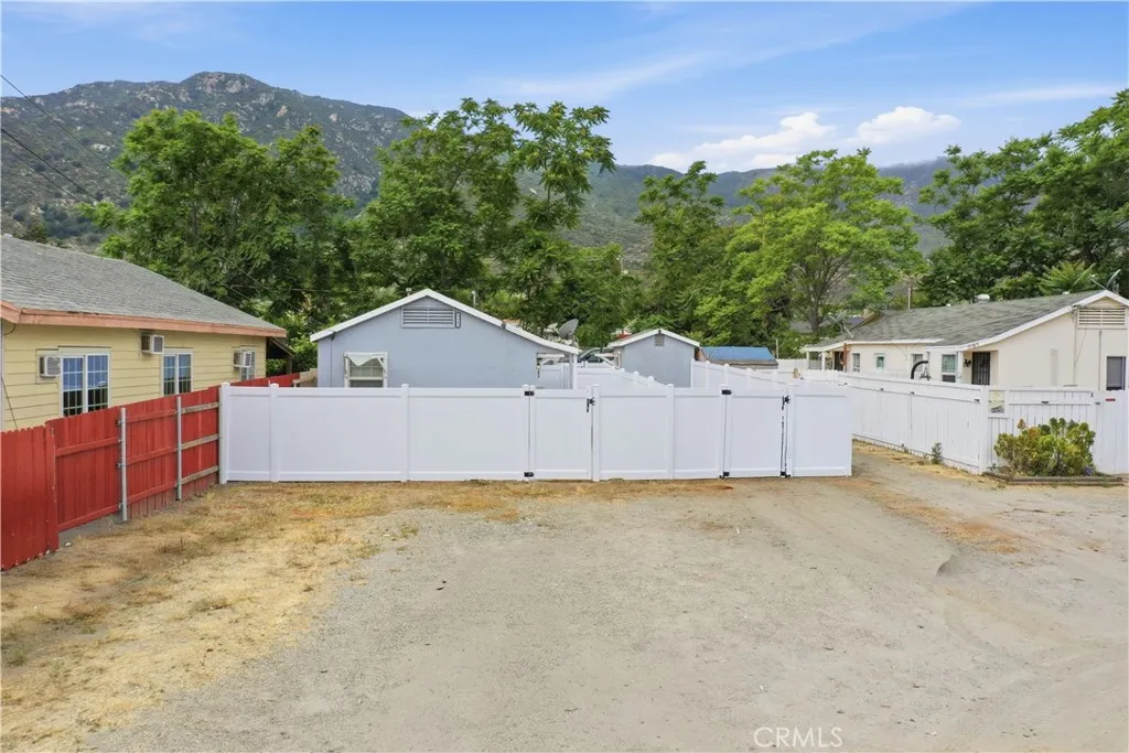 17797 Grand A & B, Lake Elsinore, California 92530 — photo 4