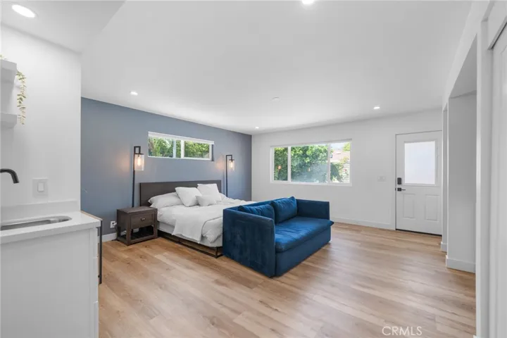 GUEST SUITE