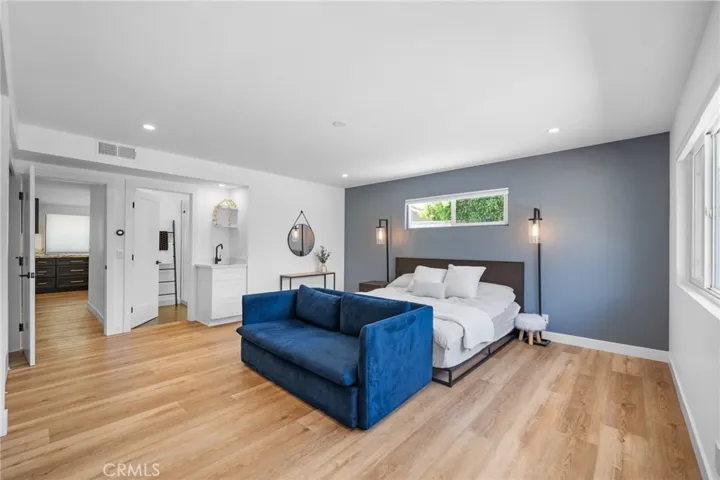 GUEST SUITE