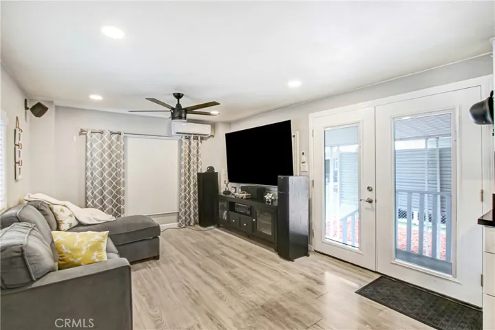1455 S State Street 112, Hemet, California 92543