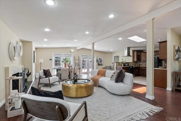 7740 Lindley Avenue, Reseda, California 91335
