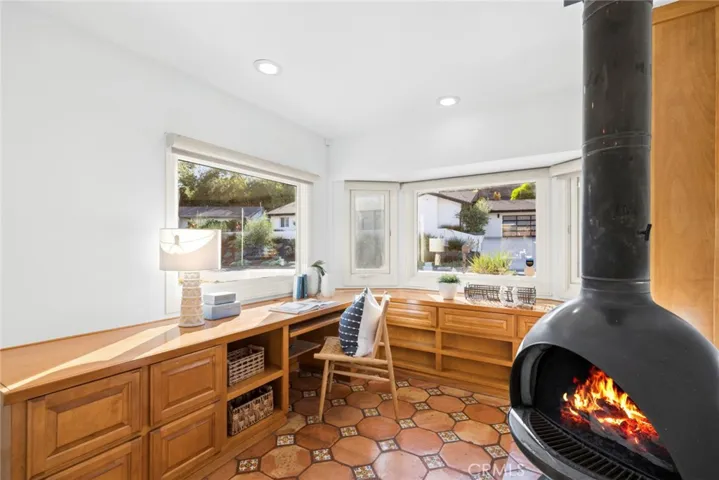 10392 Mira Vista, North Tustin, California 92705