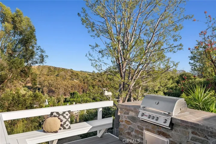 10392 Mira Vista, North Tustin, California 92705