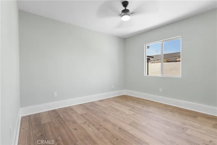 bedroom 2 adu