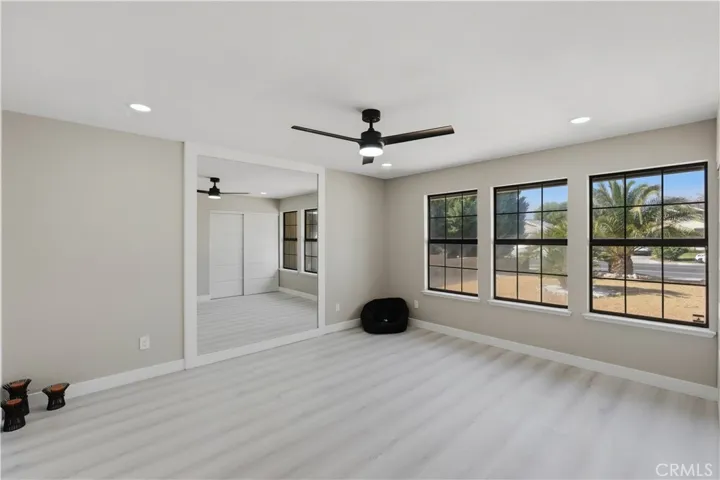 13959 Driftwood, Victorville, California 92395