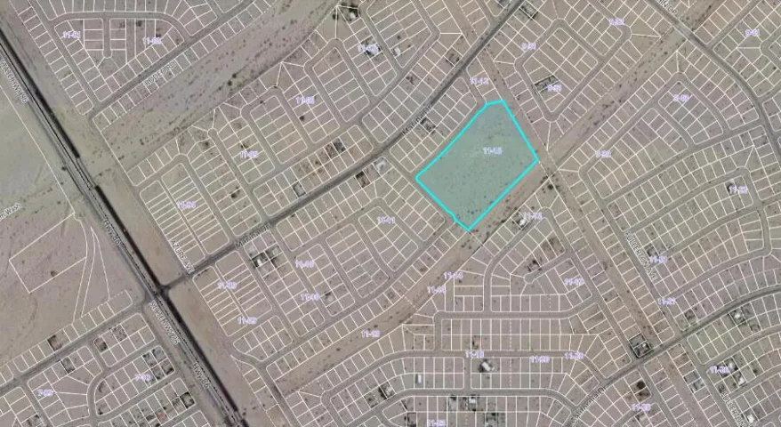 11.85 Acres 1
