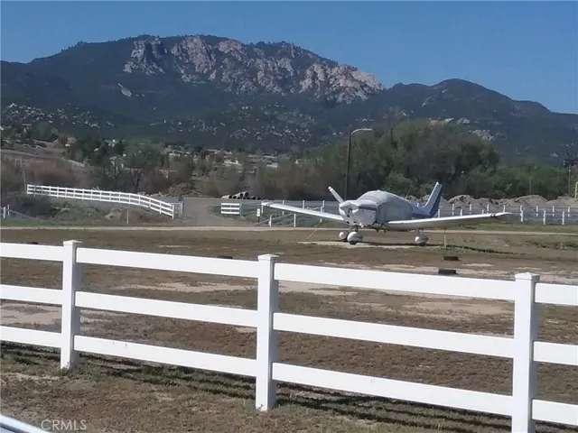 HOA Amenities Private Air Strip