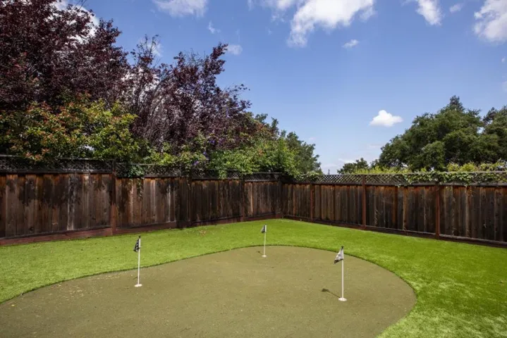 1901 Quail Meadow Road, Los Altos, California 94024