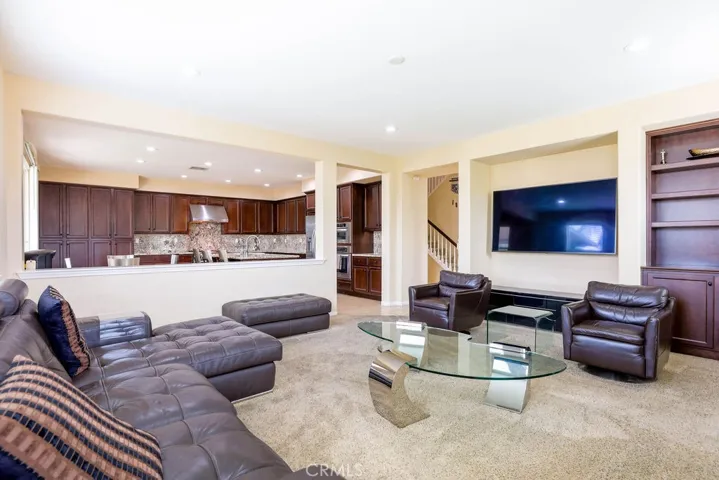 6877 Thistle Street, Eastvale, California 92880