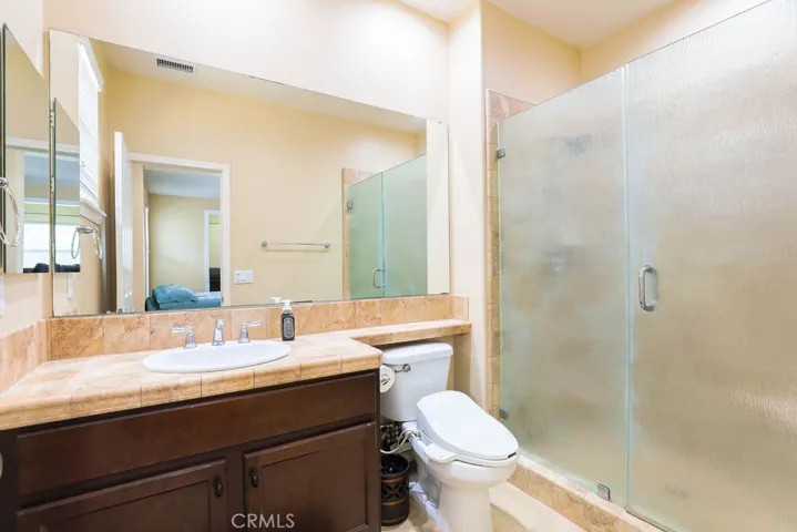 6877 Thistle Street, Eastvale, California 92880
