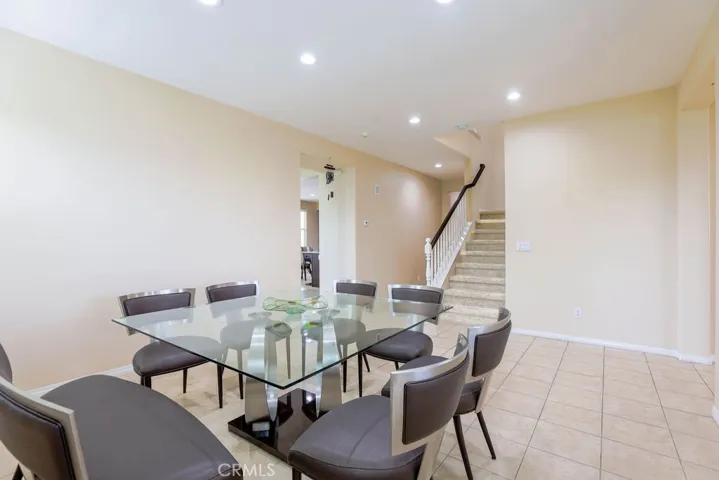 6877 Thistle Street, Eastvale, California 92880