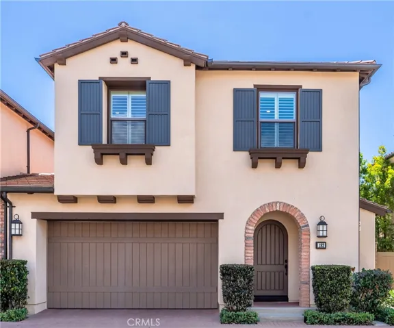 192 Crescent Moon, Irvine, California 92602