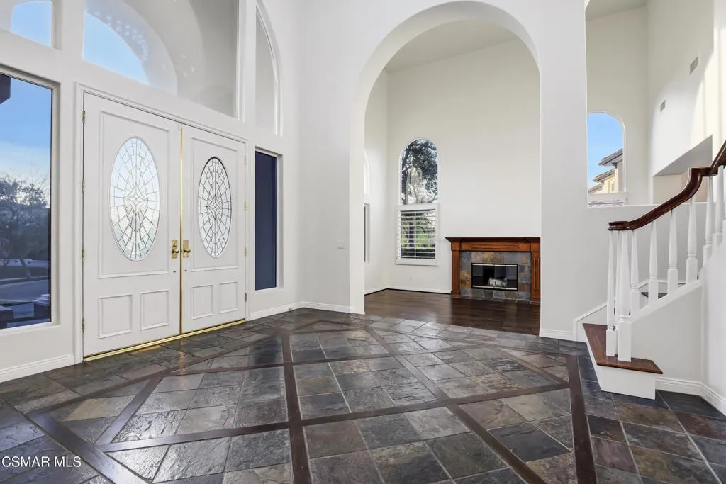 25301 Prado De Los Arboles, Calabasas, California 91302 — photo 5
