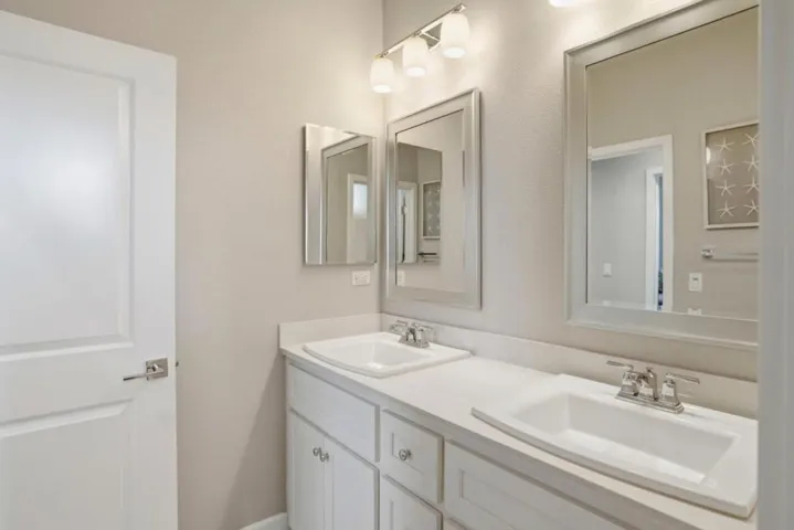 271 10th Street, Marina, California 93933