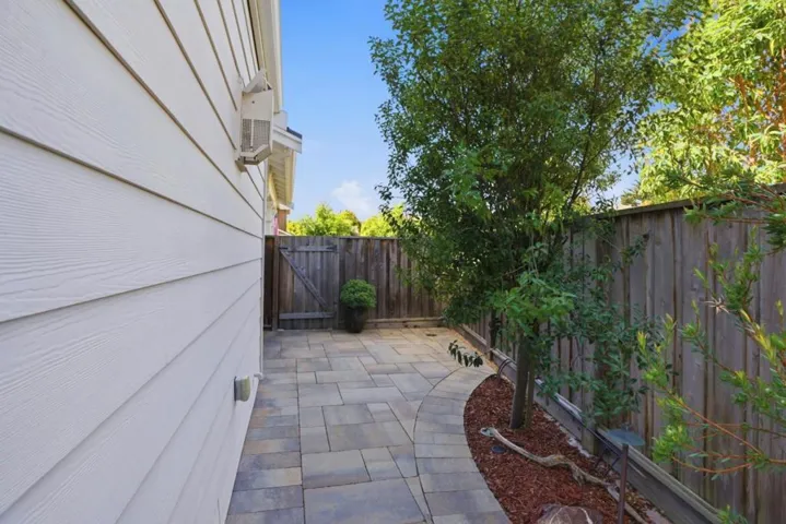 271 10th Street, Marina, California 93933