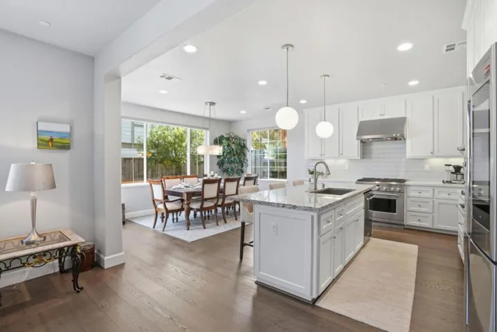 271 10th Street, Marina, California 93933