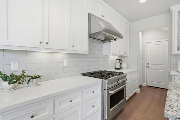 271 10th Street, Marina, California 93933