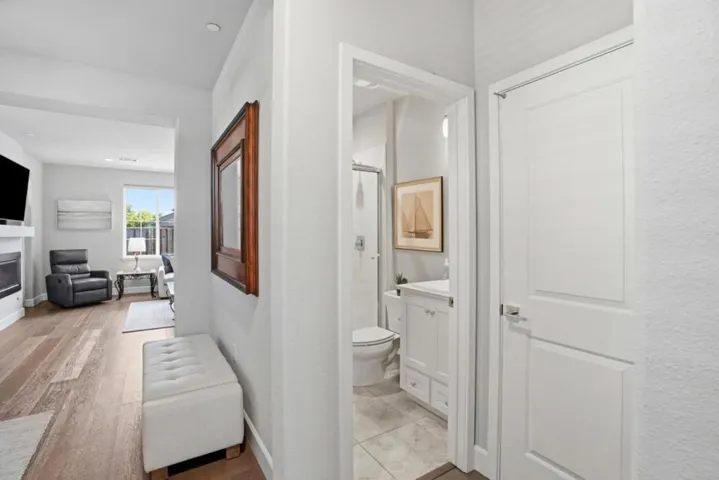 271 10th Street, Marina, California 93933
