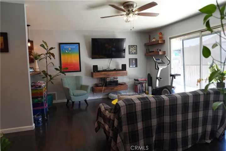 161 Ripley Street, Camarillo, California 93010