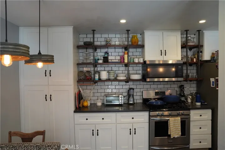 161 Ripley Street, Camarillo, California 93010