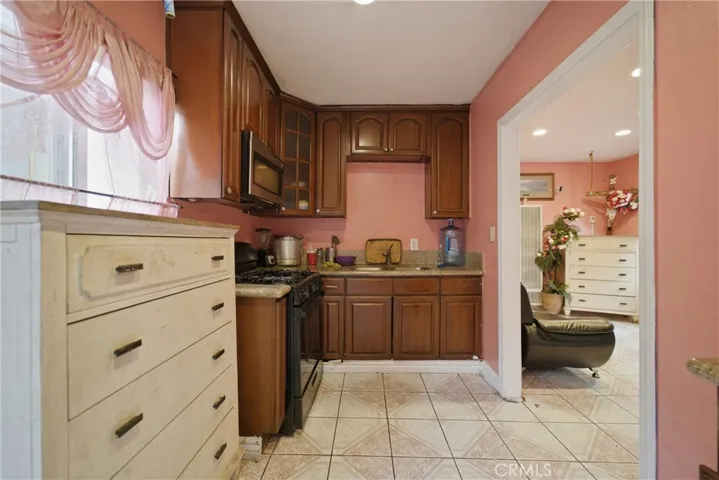 2141 E Oris Street, Compton, California 90222