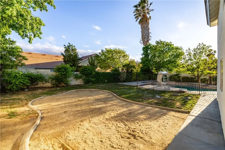 4034 Via Constance, Lancaster, California 93536