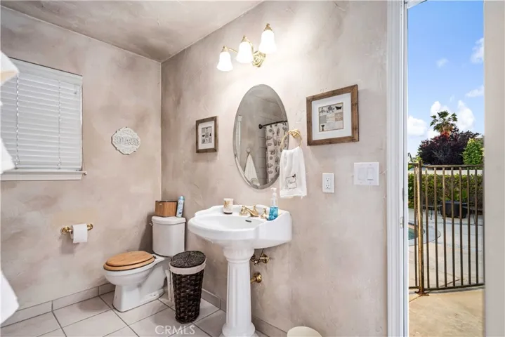 4034 Via Constance, Lancaster, California 93536