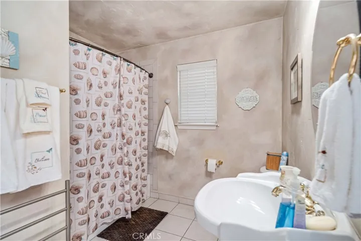4034 Via Constance, Lancaster, California 93536