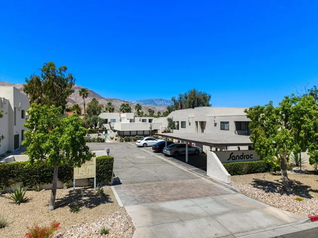 CARTPORT W/2 SPACES