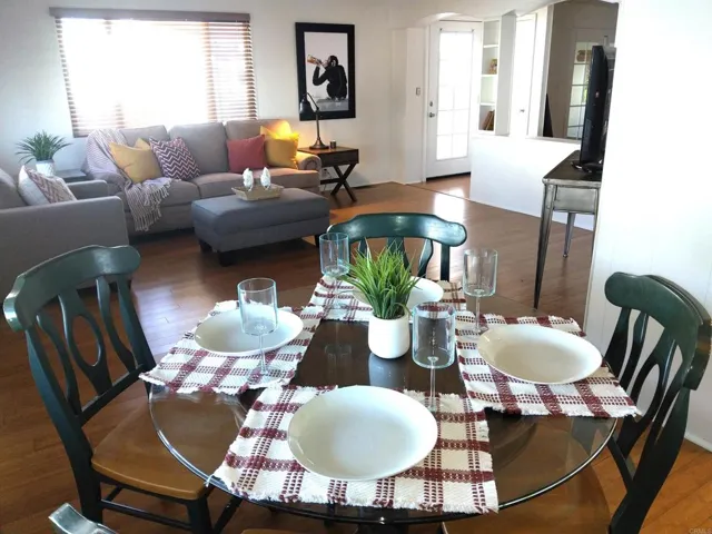 Great entertaining space