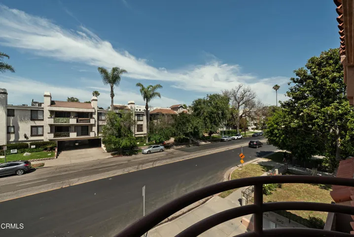 4310 Whitsett Unit 1 Studio City Robbyn