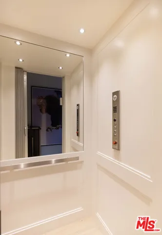 Elevator