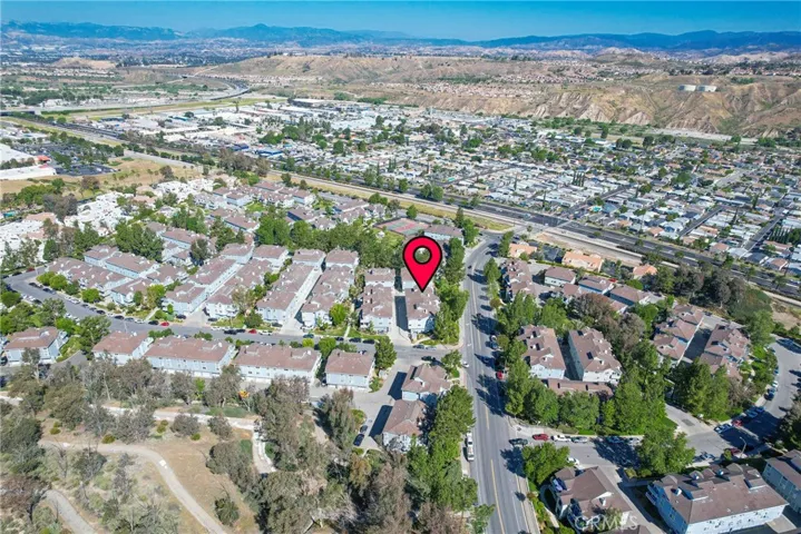 20305 Rue Crevier 585, Canyon Country, California 91351