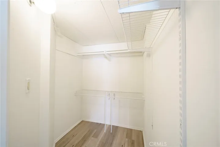 20305 Rue Crevier 585, Canyon Country, California 91351