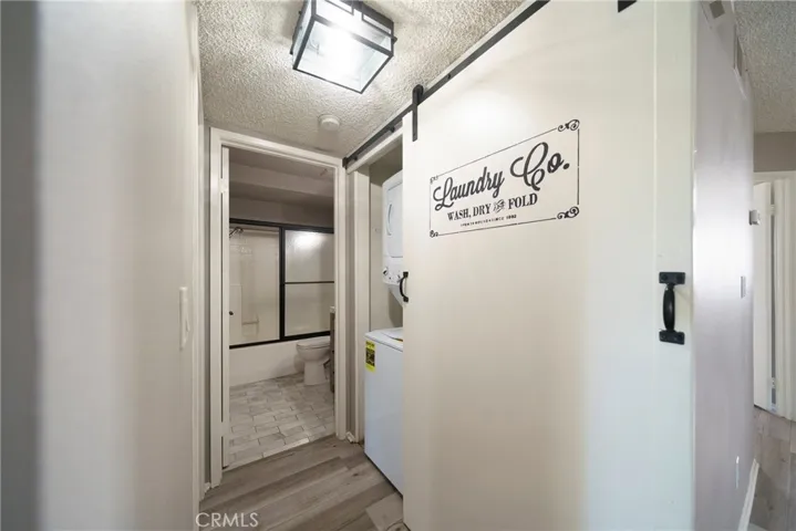 20305 Rue Crevier 585, Canyon Country, California 91351