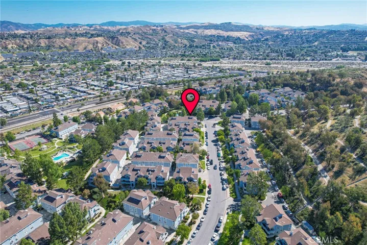 20305 Rue Crevier 585, Canyon Country, California 91351