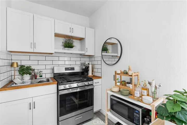 guest house kitchen with full size gas stove