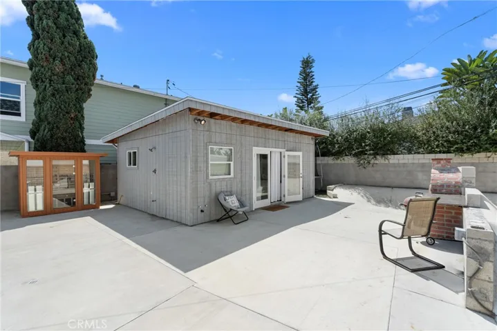 detached one bedroom guest house or unit