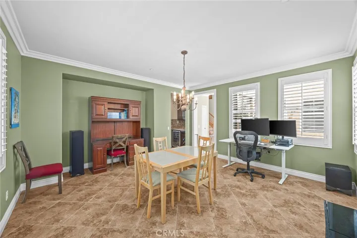 9509 Kings Court, Riverside, California 92508