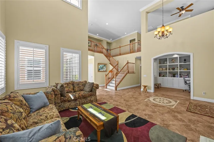 9509 Kings Court, Riverside, California 92508