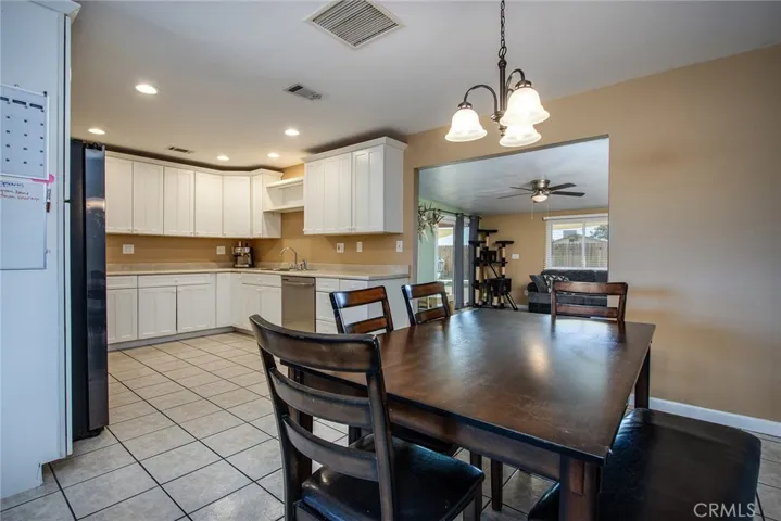 5455 Mariposa Avenue, 29 Palms, California 92277