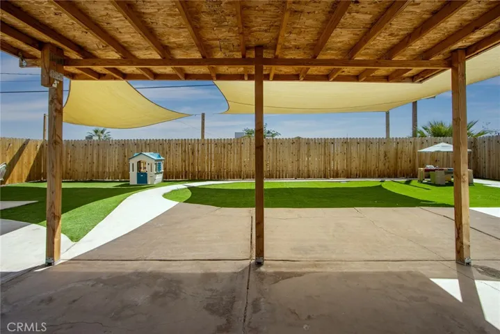 5455 Mariposa Avenue, 29 Palms, California 92277