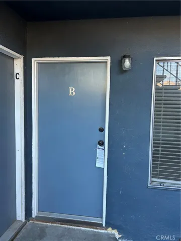 12128 Ramona, Hawthorne, California 90250