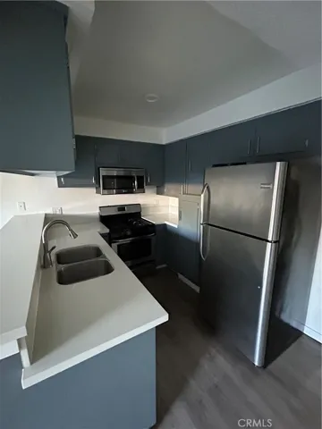 12128 Ramona, Hawthorne, California 90250
